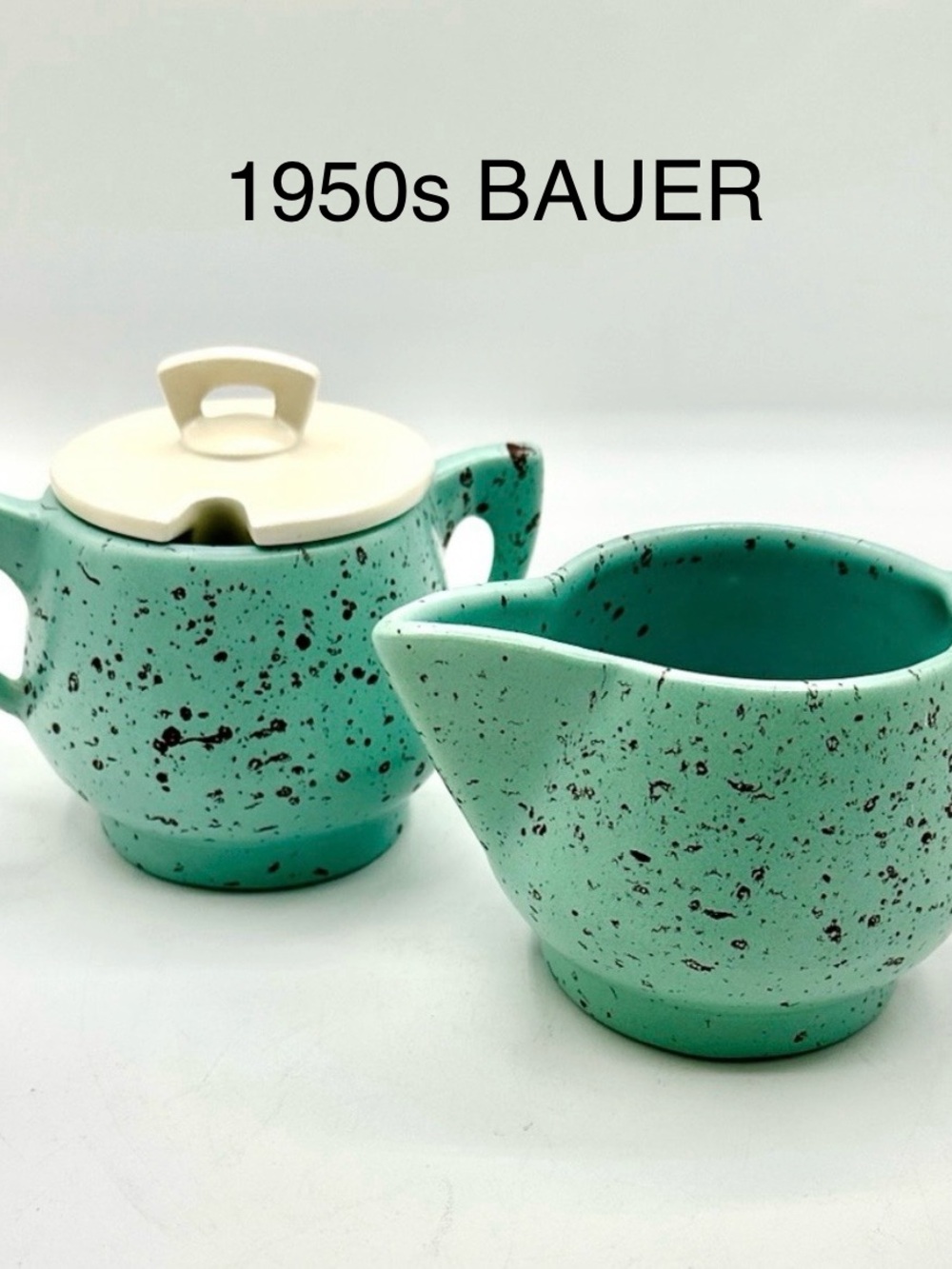 ❄️HP! Bauer 50’s Robin Egg Speckled Cream & Sugar with lid. Rare Find